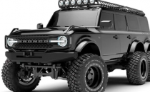 定制福特BroncoBuilder宣布为寻求额外车轮的客户推出Bronco6x6