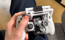 有人设计了一个可以单手使用的3D打印PS4控制器