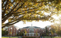 伊利诺伊州立大学被新闻与世界报道评为最具价值学校
