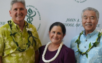 来自夏威夷的医学院副院长首先被选为奖学金